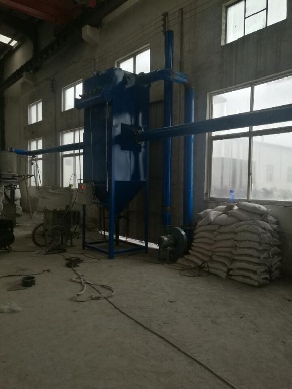 環(huán)保設(shè)備脈沖除塵器現(xiàn)場