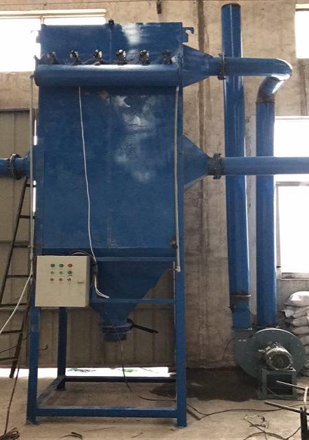 環(huán)保設(shè)備脈沖除塵器現(xiàn)場